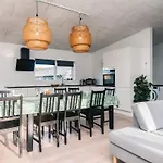 4 Star Holiday Home In Glesborg