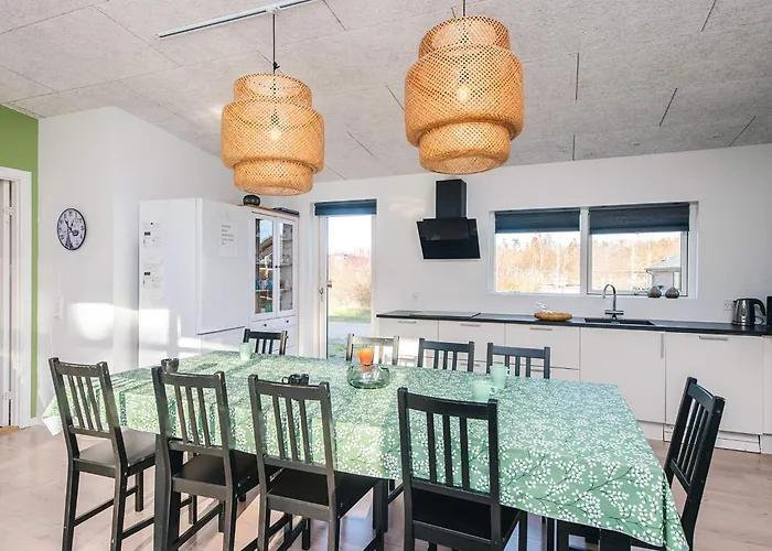 Summer House With Wellness Area Glesborg